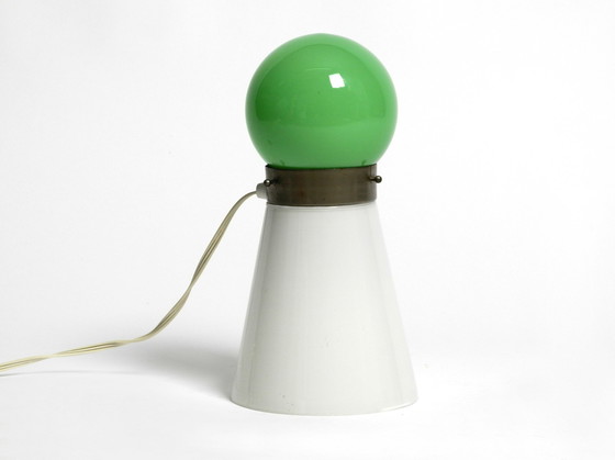 Image 1 of Magnifique lampe de table italienne originale des années 1960 en verre de Murano vert et blanc