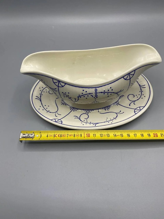 Faience sauceboat Amis La Louvière, Copenhagen decor, with original integral stand – Crockery, Scandinavian (photo 5 of 6)