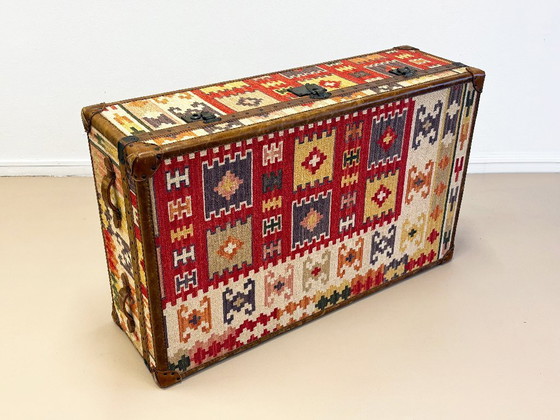 Image 1 of Kelim-Design-Couchtisch Bondstreet London