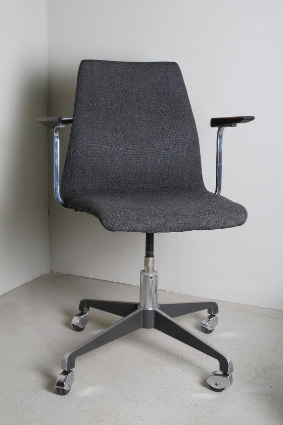 Image 1 of Vintage bureaustoel jaren '60