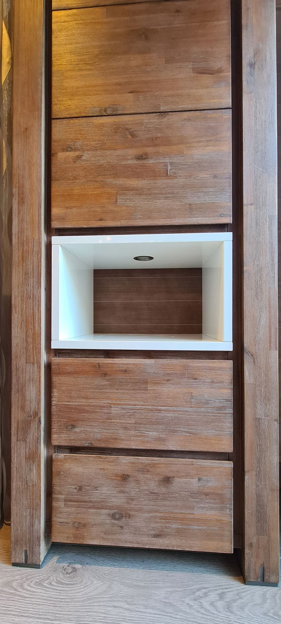Armadi contenitori Henders en Hazel con due cassetti e illuminazione, Henders & Hazel, MDF, Legno, Marrone (foto 3 di 7)