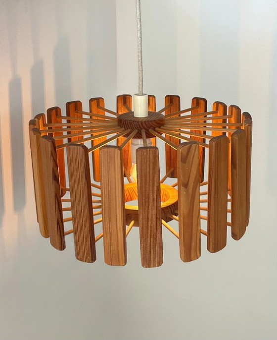 Image 1 of Vintage hanglamp van grenenhout, Zweden 1970.