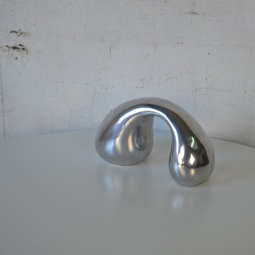 1x biomorphic sculpture object