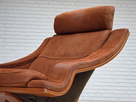 Image 1 of Anni '80, poltrona girevole svedese, pelle nabuk, tela, legno di faggio curvato.
