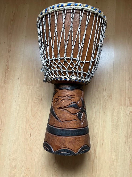 Auténtico tambor DJEMBE – Objetos decorativos, Cuero, Textil (photo 4 of 5)