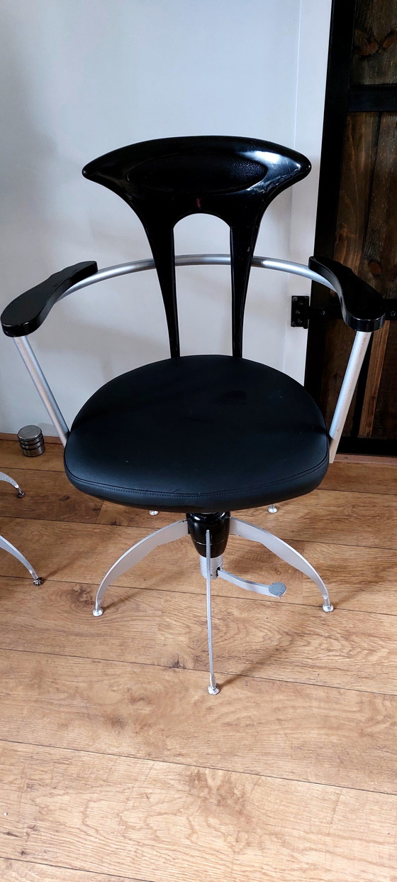 Image 1 of höhenverstellbare, drehbare Friseurstühle