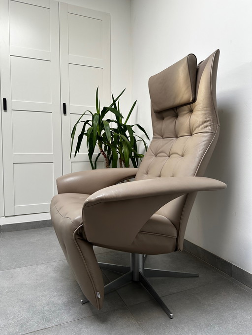 Jori Square (Luxus Designer Relax, Medi)
