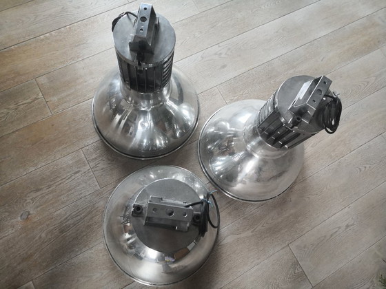Image 1 of Lampes suspensions industrielles Mazda - Lot de 3