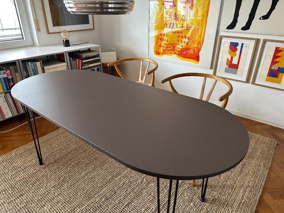 Image 1 of Linoleum Tisch Mauve Einzelstück