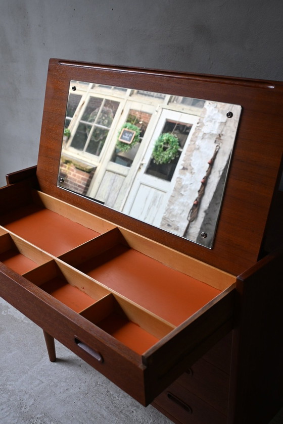 Image 1 of Dänisches Design Kommode mit Frisiertisch Ilums Bolighus Københaven