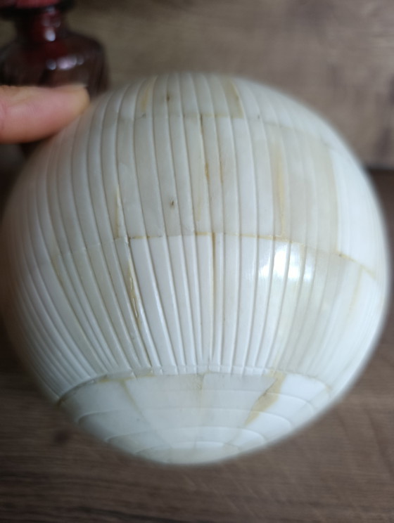 Image 1 of decoratieve bal van been, vintage