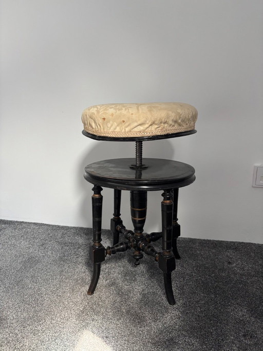 Sgabello per pianoforte regolabile in altezza