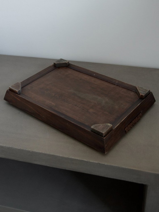 Image 1 of Vintage dienblad van onbewerkt hout en touw, brutalistisch/Japans/Wabi-Sabi design.