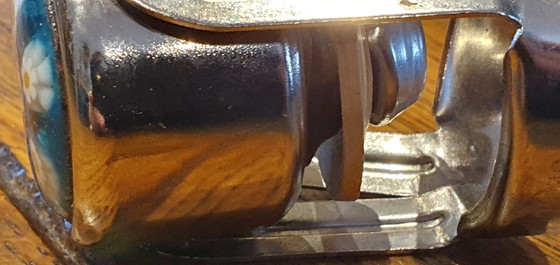 Image 1 of Champagne stopper with sulfur