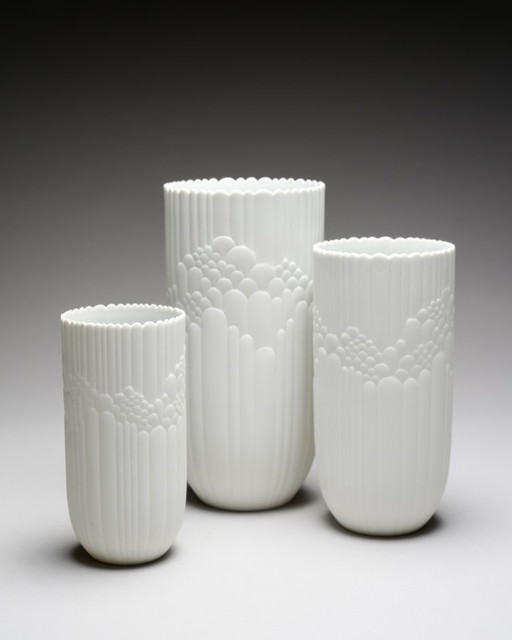 Trio de vases en porcelaine biscuit Rosenthal Rosemonde Nairac « Anémone » 22 cm 18 cm 15 cm