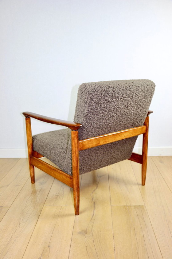 Image 1 of Sessel GFM-142, Entwurf von Edmund Homa aus den 70er Jahren, dicker Bouclé-Stoff in Braun-Schokoladenbraun – 2 Stück verfügbar