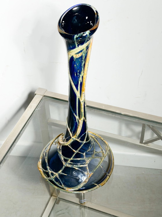Jarrón de cristal del estudio Val Saint Lambert – Firmado por Alfred Collard – 35 cm – Azul cobalto y (photo 2 of 3)