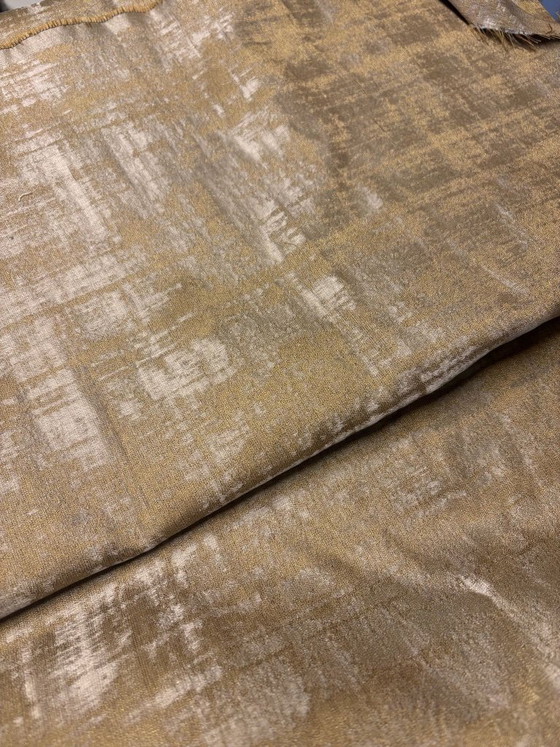 Image 1 of Tessuto Rubelli, Argilla color tortora e oro