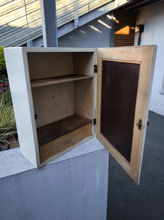 Image 1 of Mobiletto da bagno vintage