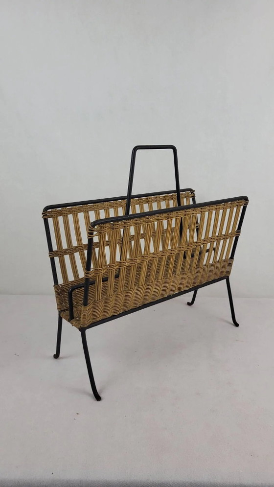 Raoul Guys 1950's magazine rack – Wicker, Metal, Vintage (photo 6 of 6)