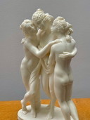 Scultura raffigurante le Tre Grazie