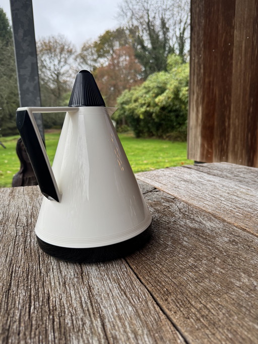 Design thermos BMF 80s, conical