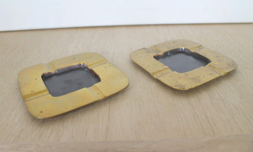 Juego de 2 ceniceros Vide-Poche vintage de latón de mediados de siglo (años 60) – decoratieve objecten, Brass (photo 2 of 8)