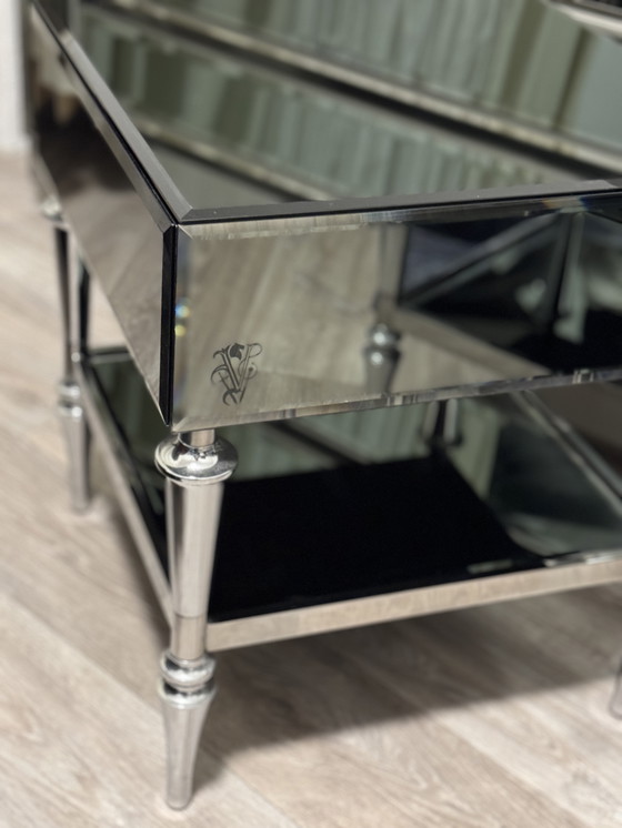 Image 1 of Ensemble design : Grande commode de luxe avec deux tables d’appoint