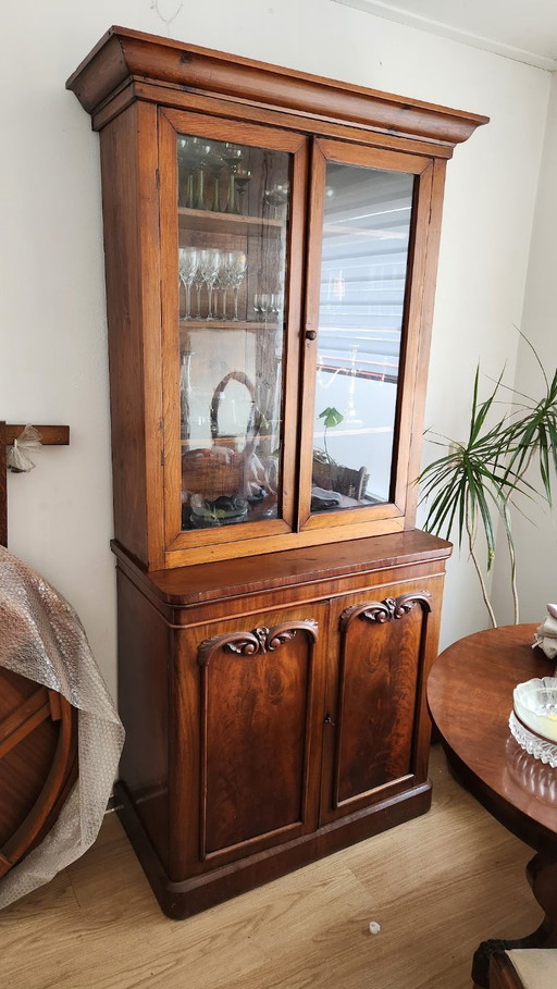 Antieke kast (Louis Philippe / Late Biedermeier Influence)