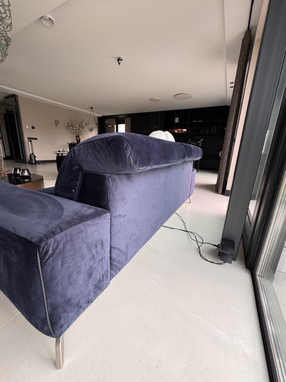 ROM 2x 2-seater Sofa electr. Reclining function + USB in velvet blue – Metal (photo 5 of 13)