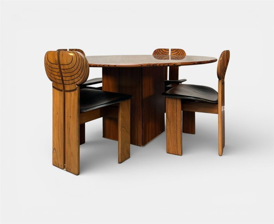 Image 1 of Tobia & Scarpa 'Africa', für Maxalto, Esszimmergarnitur, ca. 1975. Sehr guter Zustand.