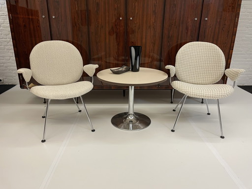 Sillones Gispen Kembo retapizados