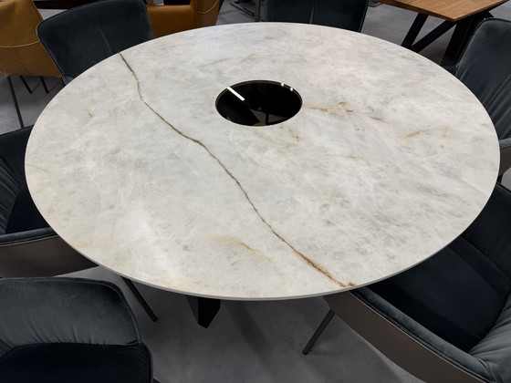 Image 1 of Metaform Laguna Esstisch Keramik Himalaya Platte D150