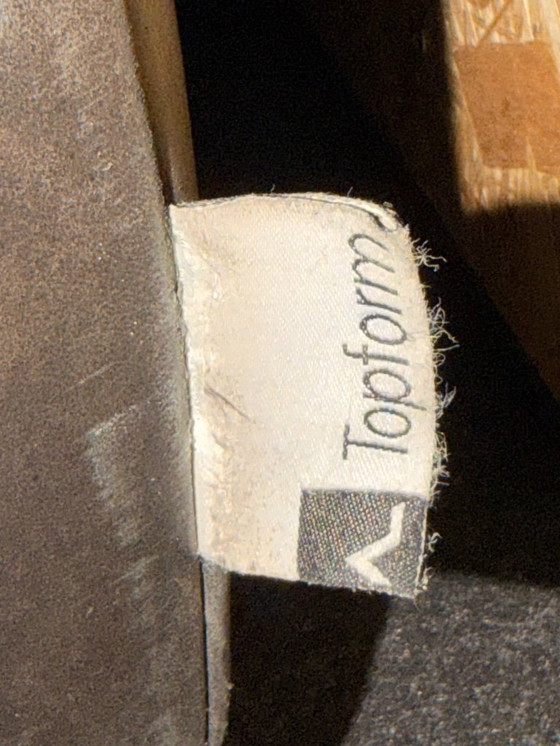 Image 1 of Stylish leather sofa from Topform