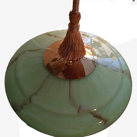 Image 1 of Duitsland 1930. Prachtige vintage Art Deco plafondlamp met groen opaalglas.