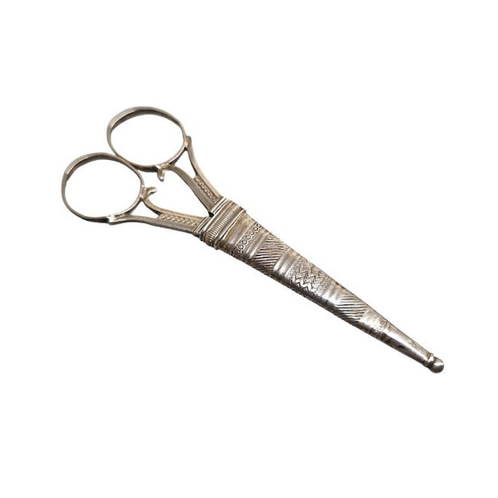Image 1 of Tijeras de costura antiguas de plata frisia, principios del siglo XX