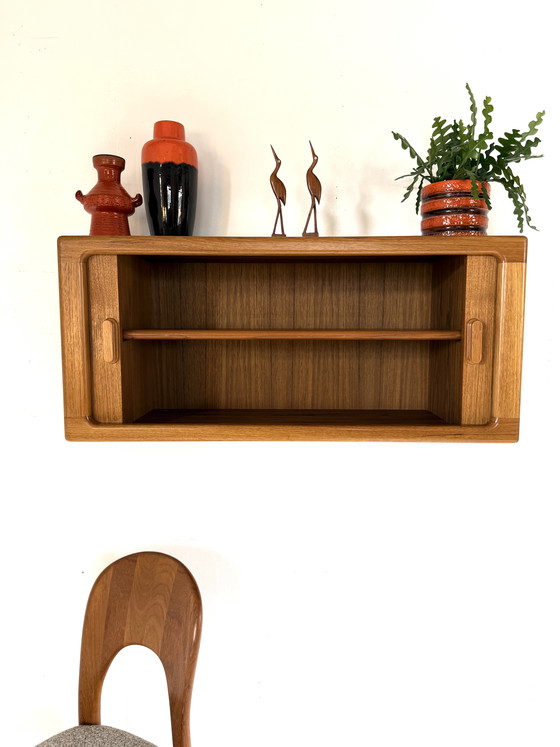Image 1 of Vintage floating Danish wall cabinet, Dyrlund ‘80