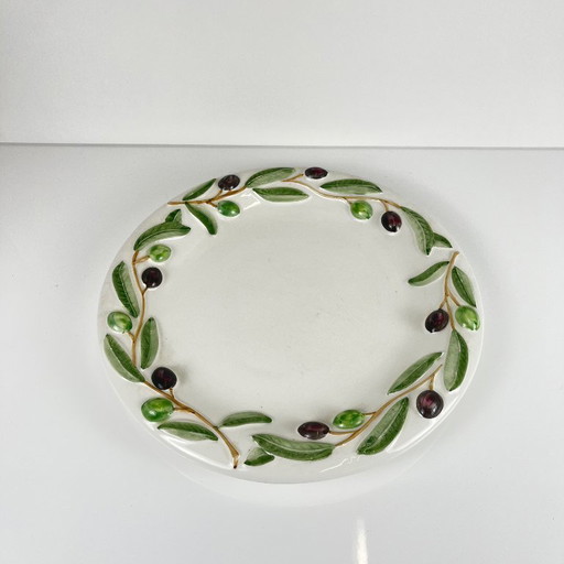 Plat rond en faïence « olive », Deruta, Tiriduzzi, Italie