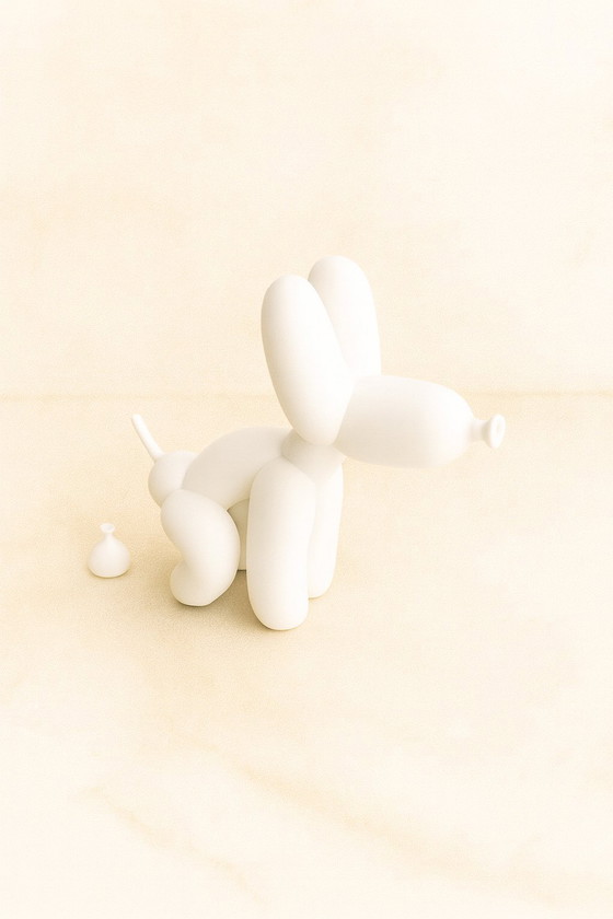 Image 1 of Pooping balloon dog