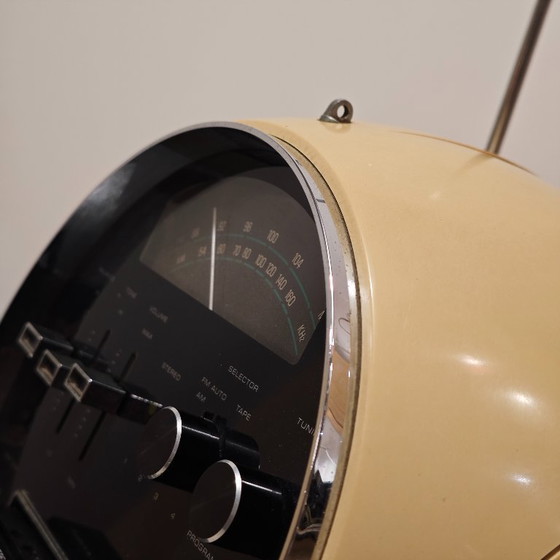 Image 1 of Radio vintage Weltron Space Ball 2001 a 8 tracce con Bluetooth