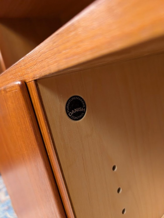 Image 1 of Vintage display cabinet from the 1960s, Danish design, Hundevad