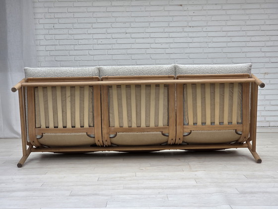 Image 1 of Sofá danés de tres plazas renovado, década de 1970, madera de roble macizo