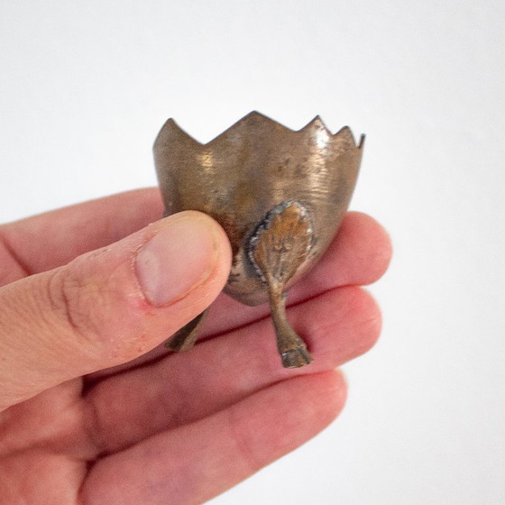Coquetier ancien français en laiton à trois pieds à sabots fendus – Objets déco, Brass (photo 5 of 8)