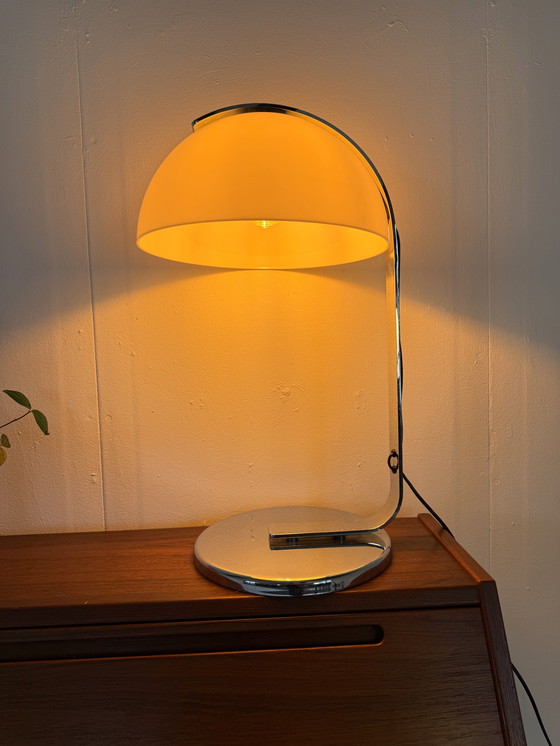 Image 1 of Lampada da tavolo vintage a forma di fungo anni '80