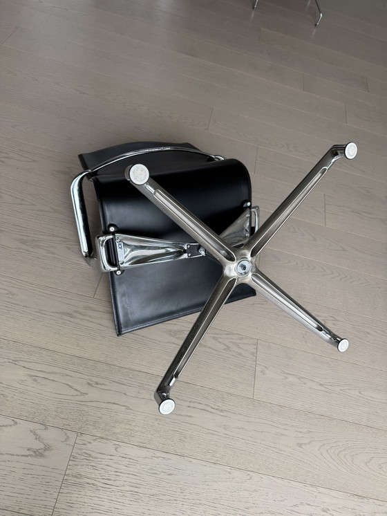 Image 1 of Silla de oficina de cuero ICF