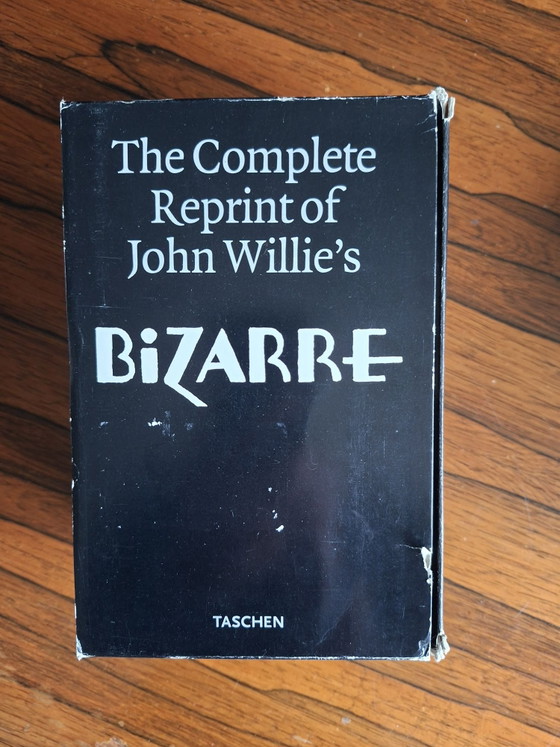 The Complete Reprint of John Willie's Bizarre, Taschen, Koffietafelboeken, Papier, Zwart (foto 6 van 6)