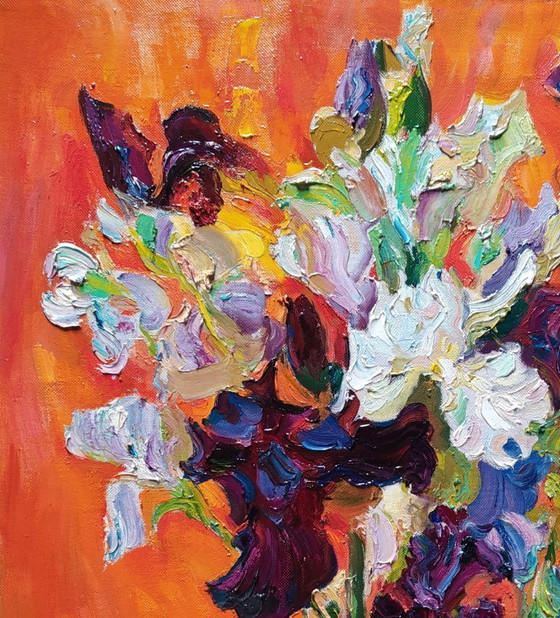 Dipinto a Olio Originale Natura Morta Bouquet di Fiori Iris su Rosso – Dipinti e disegni, Canvas (photo 2 of 5)