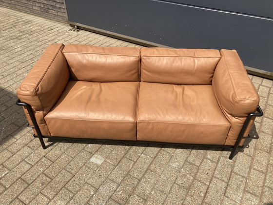 Image 1 of 2x Original Cassina Le Corbusier LC3 Cognac-Camel/Black As Good As New!!!