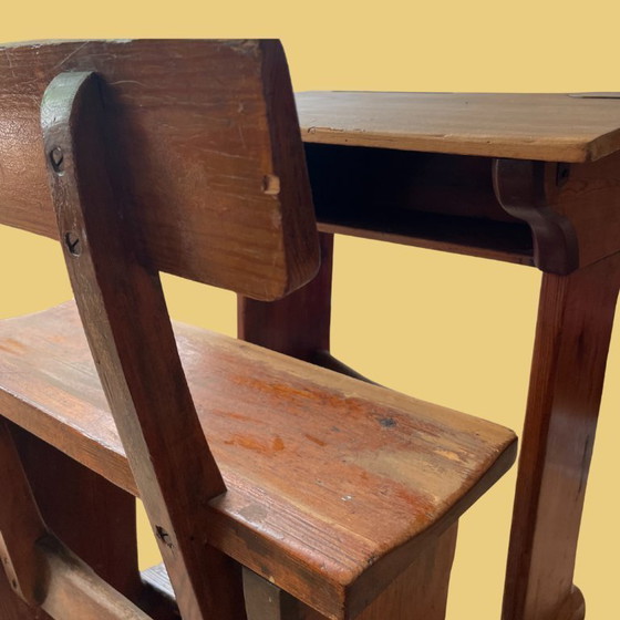 Image 1 of ancien banc d'école
