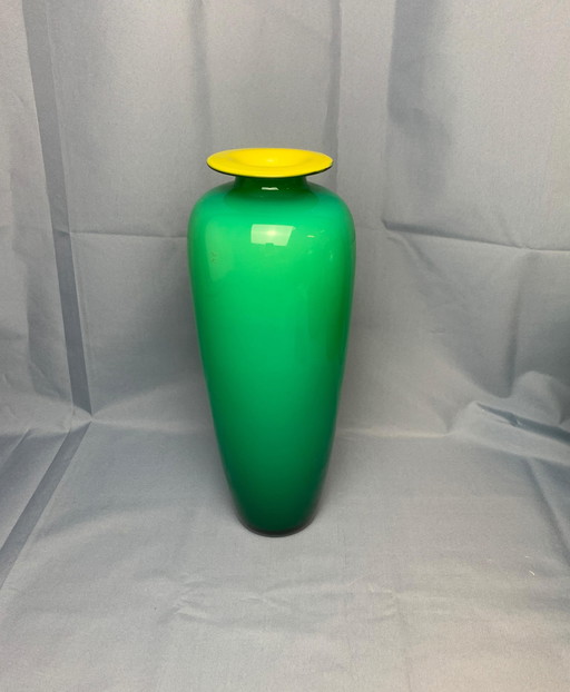 Vaso in vetro di Murano soffiato a bocca Carlo Nason 1970 Italia